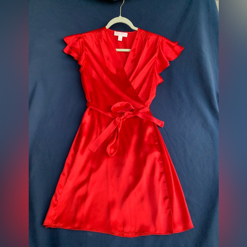 Oscar de la Renta Pink Label Satin Short Wrap Robe 6841100 XS / S. Red.
